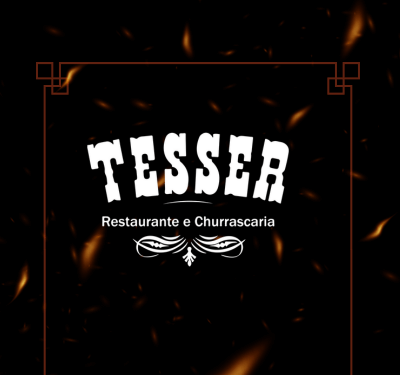 Material patrocinado de Restaurante e Churrascaria Tesser Conjunto de três imagens. Primeira: Logo do TESSER Restaurante e Churrascaria com fundo preto e brasas alaranjadas, evocando calor e churrasco em estilo elegante e acolhedor. Segunda: Espetinho de carne suculenta sendo fatiado em frente a fundo escuro texturizado com faixa vermelha vertical, destacando o estilo da churrascaria TESSER. Terceira: Prato de carnes grelhadas suculentas com acompanhamentos ao fundo, como batatas fritas e molhos, sob fundo escuro com logo do TESSER Restaurante e Churrascaria.